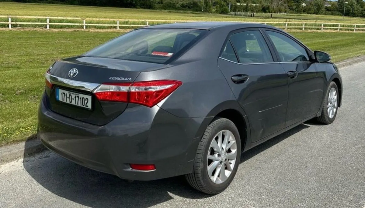 Toyota Corolla 2017 - Image 4