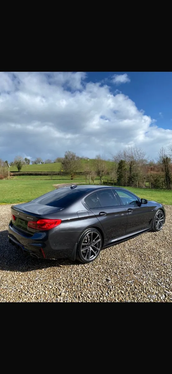 BMW 5-Series 2019 - Image 3