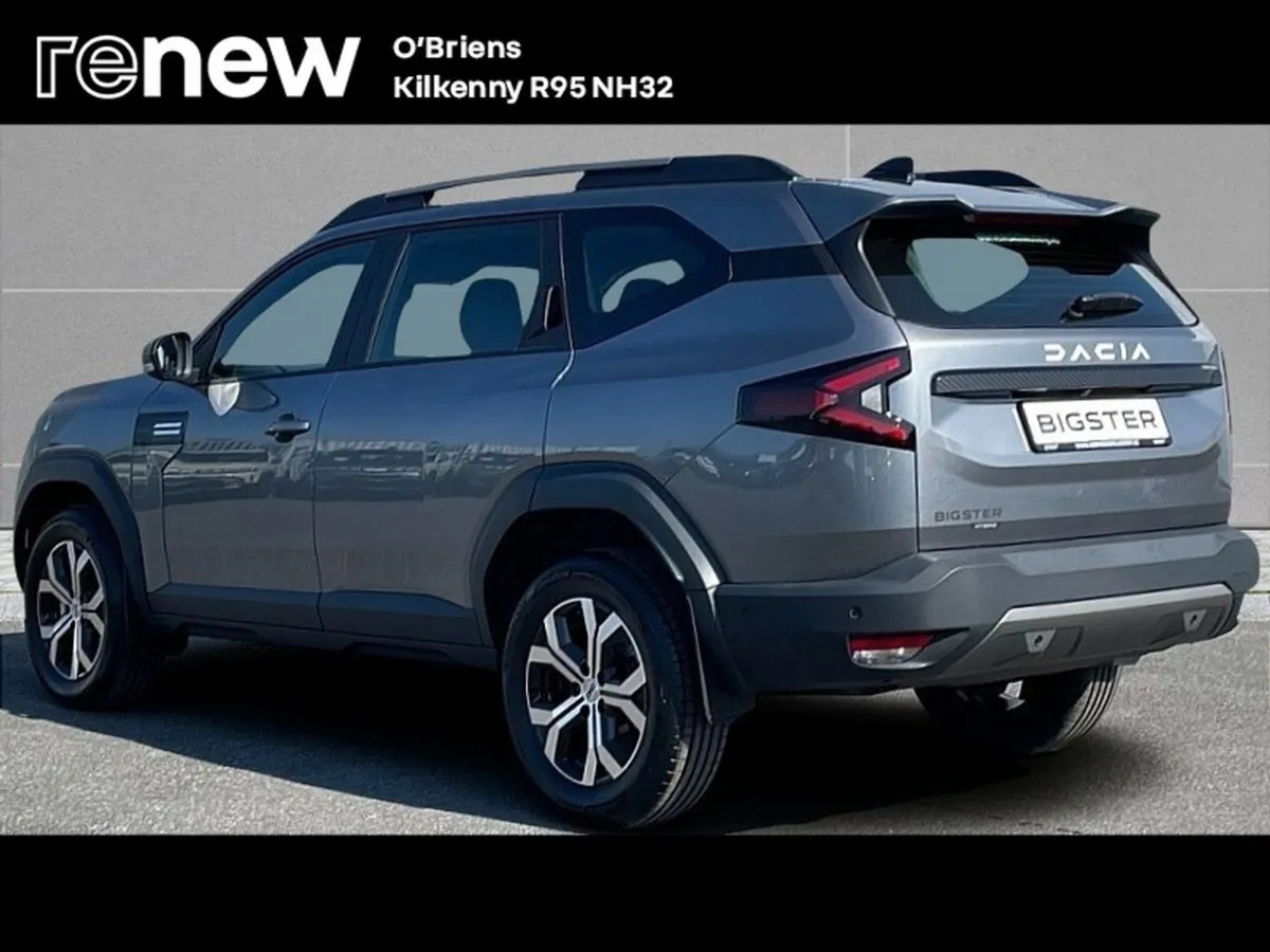 Dacia Bigster Expression 1.8 Full Hybrid 155BHP - Image 3