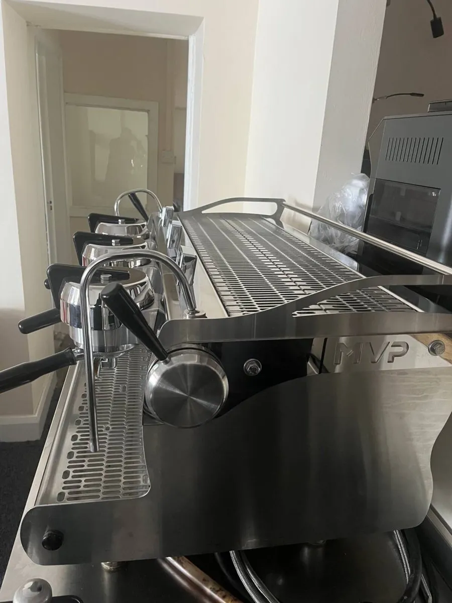 Synesso 3GR MVP coffeemachine - Image 4