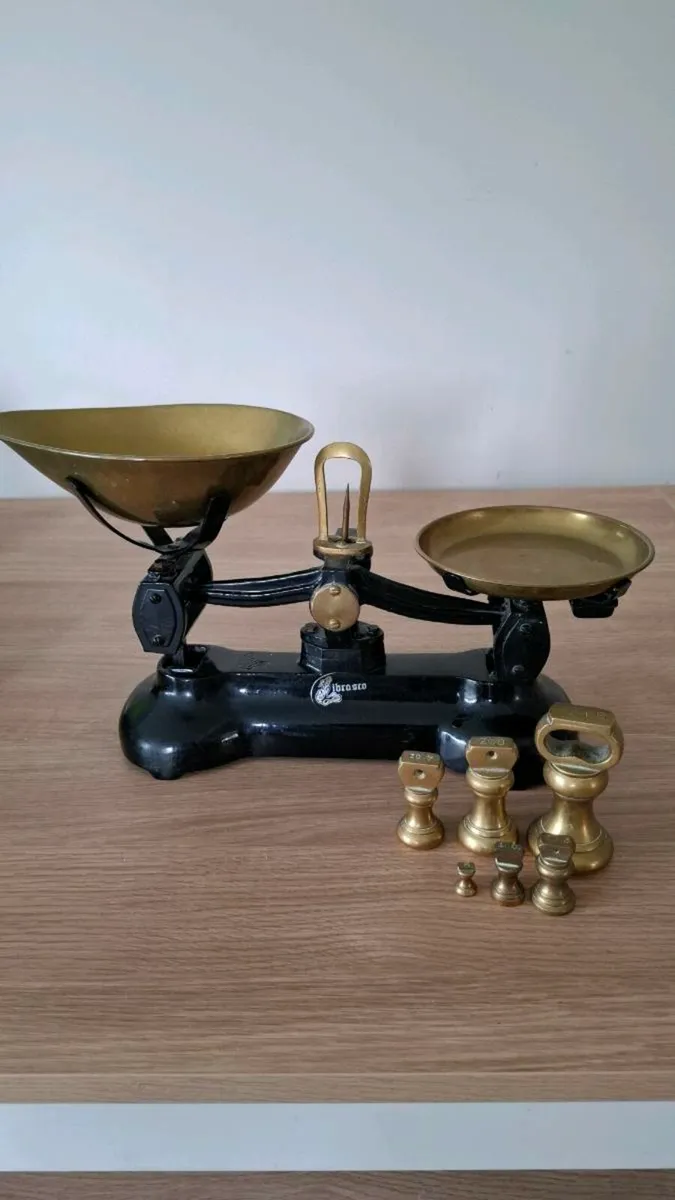 Librasco Kitchen Scales ONLY 2 LEFT. - Image 1