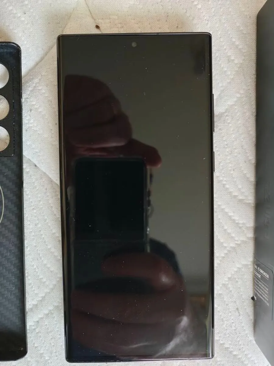 Samsung S22 Ultra 1TB - Image 3