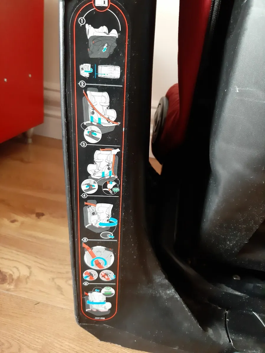Car seat - Image 2