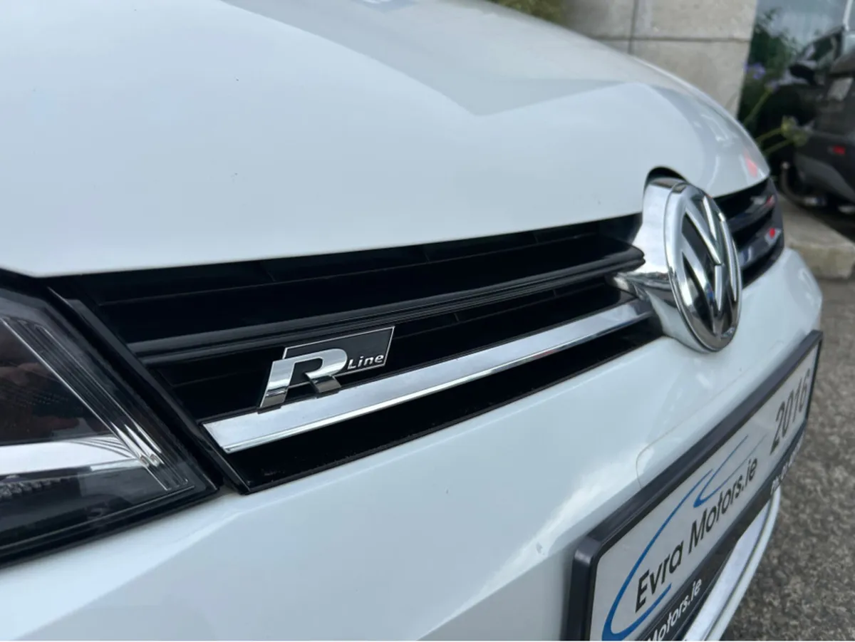 Volkswagen Golf ESTATE R-LINE AUTOMATIC 1.4 PETROL - Image 3