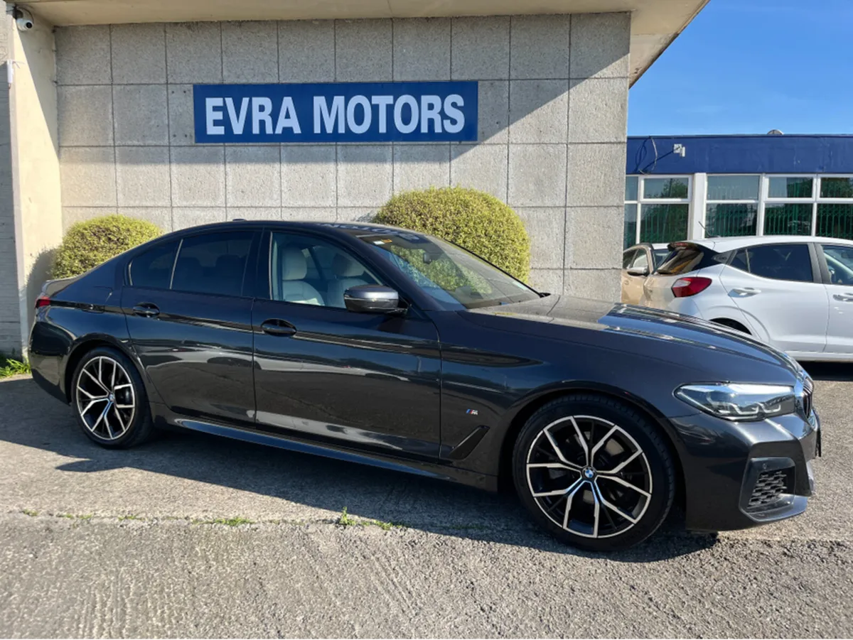 BMW 5-Series 520D M-SPORT 2.0 DIESEL MHEV //SUMMER - Image 3