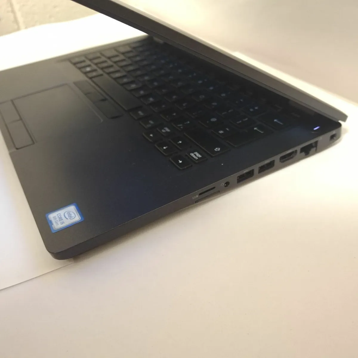 Dell Latitude 5400 | i5-8265U | 16GB RAM Laptop - Image 4
