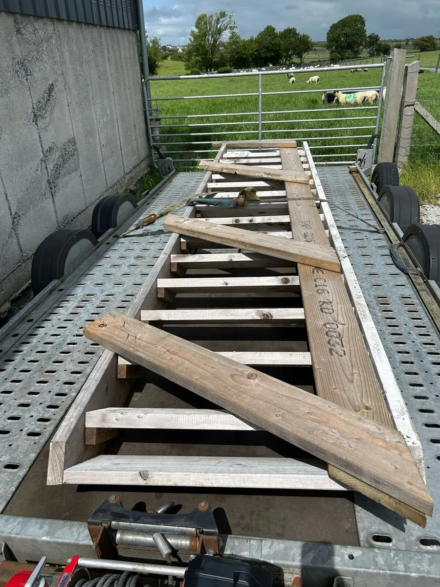 Temporary stairs - Image 2