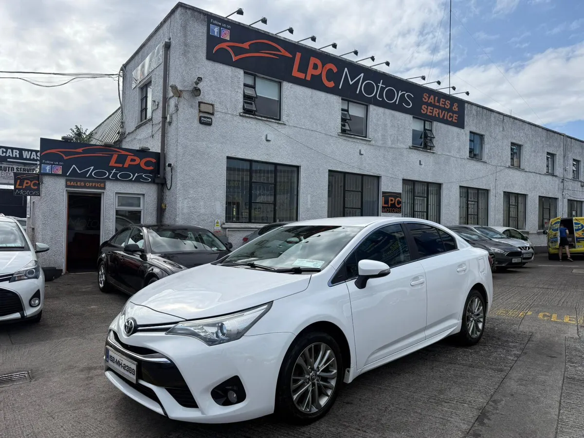 Toyota Avensis 2015 Low Mileage - Image 1