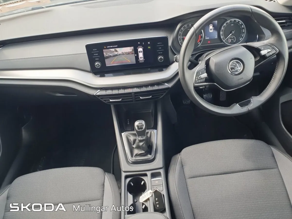 Skoda Octavia Octavia AMB 2.0tdi 115HP - Image 2