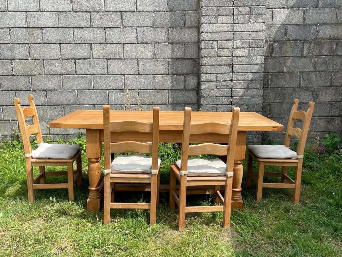 Dining table and Chairs - Image 2