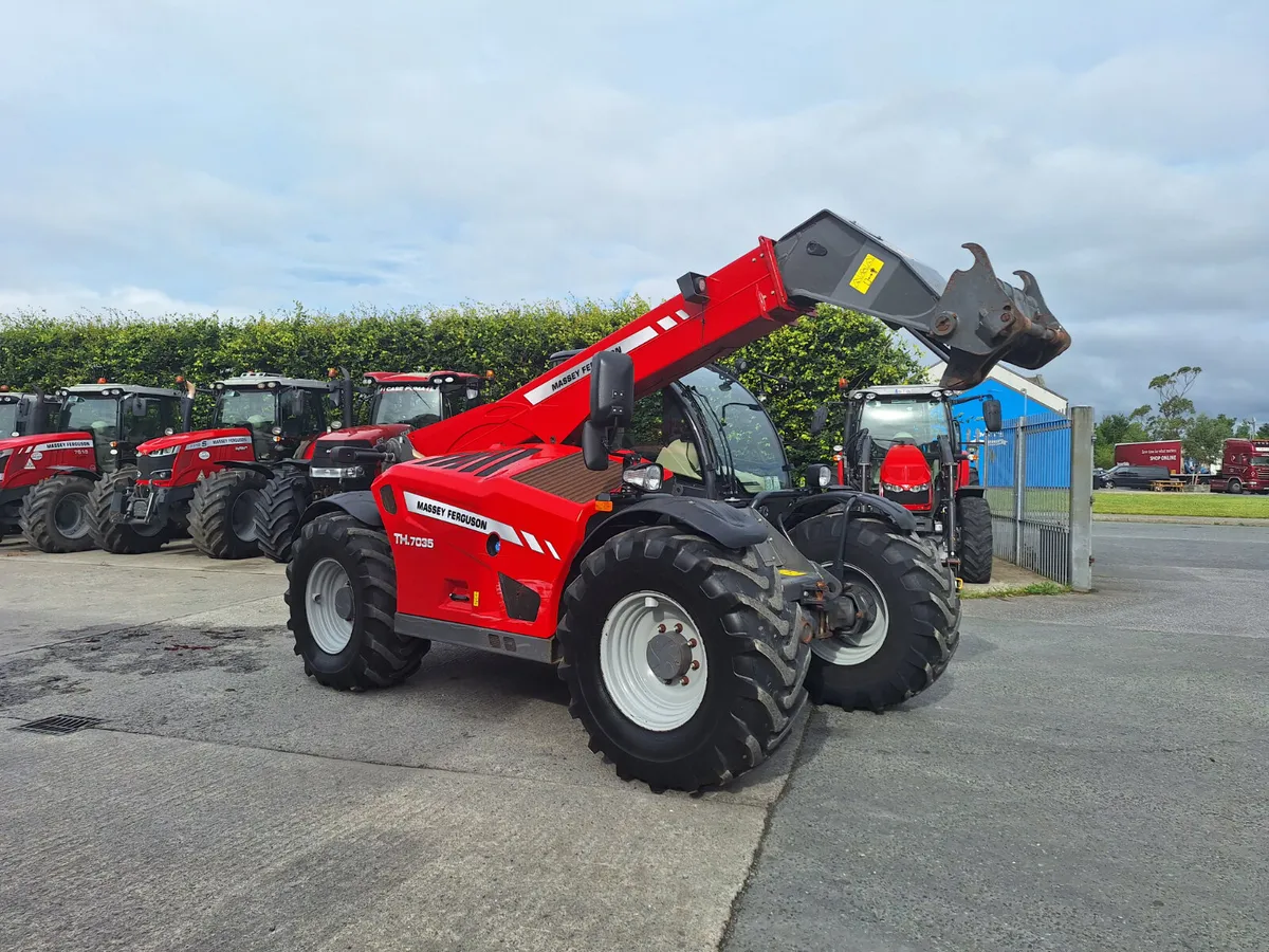 Massey Ferguson TH.7035 Teleporter - Image 1