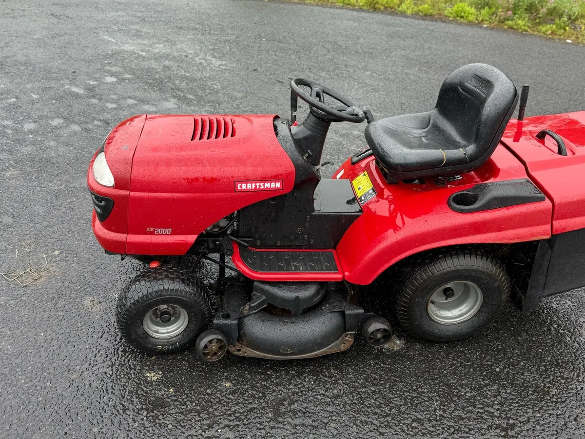 Craftsman RideOn lawnmower 19.5hp 42” cut - Image 3