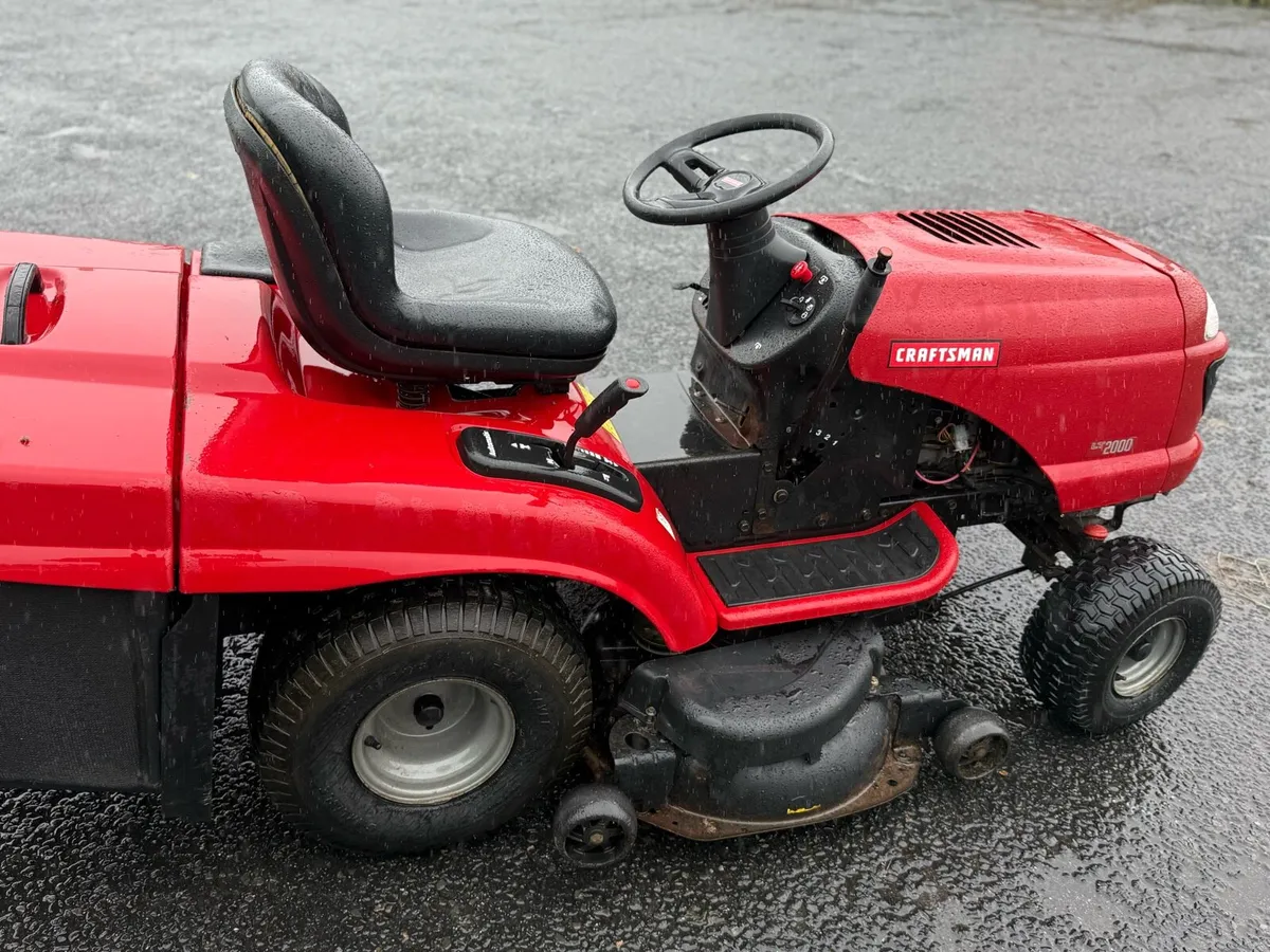 Craftsman RideOn lawnmower 19.5hp 42” cut - Image 4
