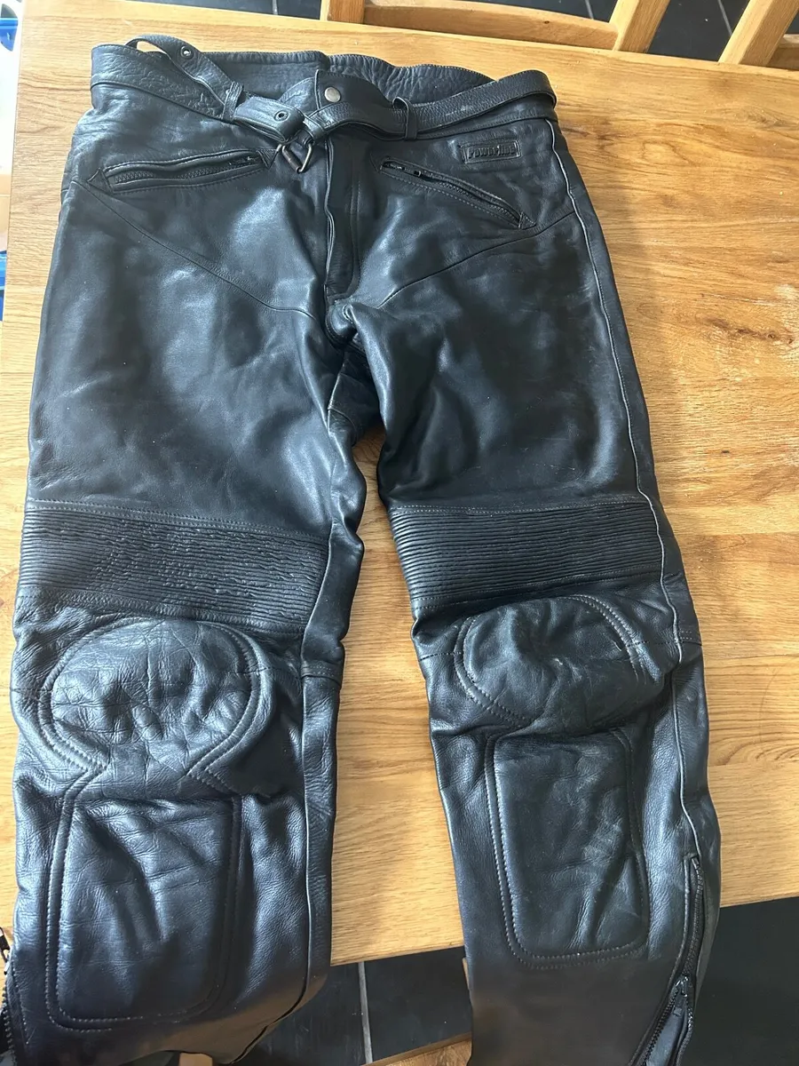 Motorcycle clothing - Image 4