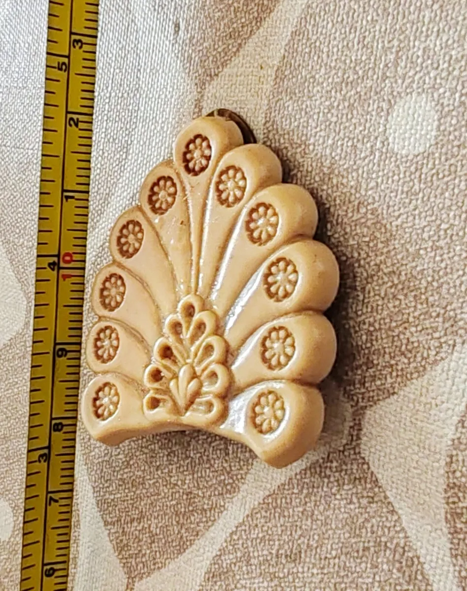Vintage scarf clip - Image 3