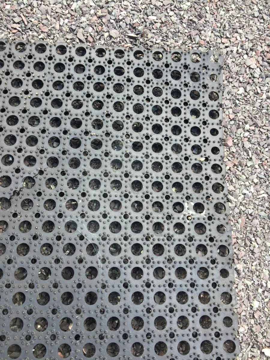 Rubber Mats - Image 1