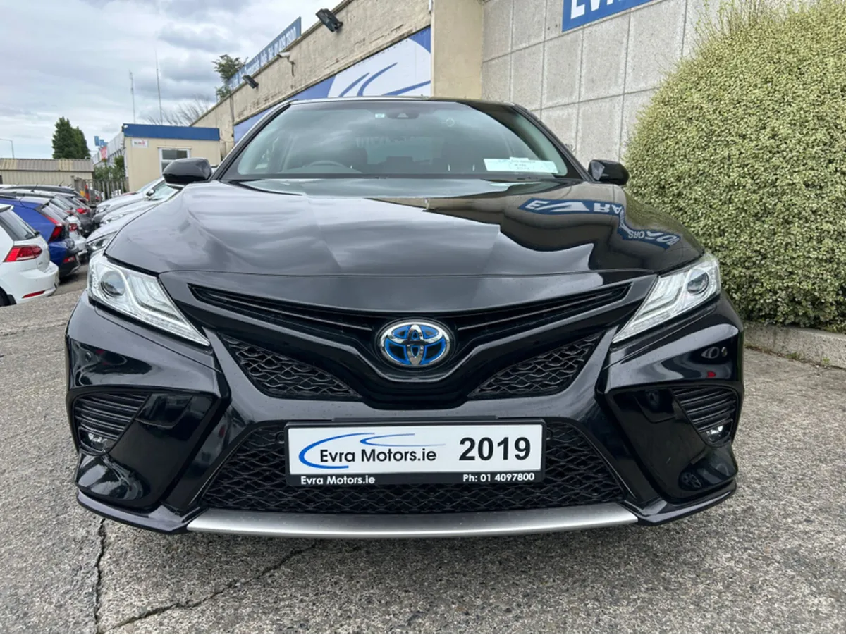 Toyota Camry WS AUTOMATIC HYBRID 2.5 PETROL //HIGH - Image 2
