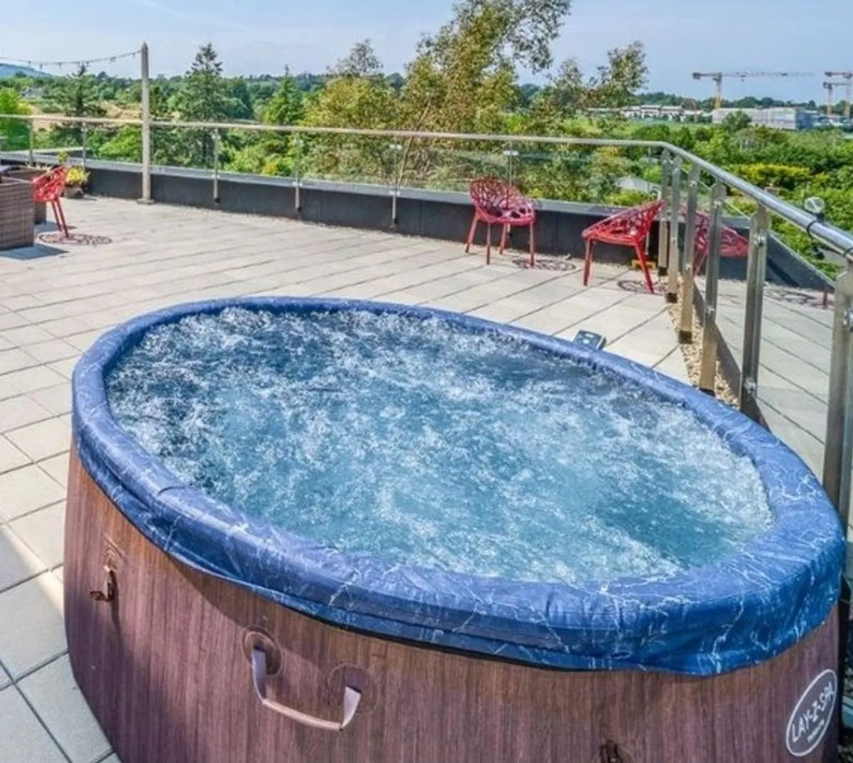 Outdoor Jacuzzi Hot Tub Lay-Z-Spa Toronto - Image 1