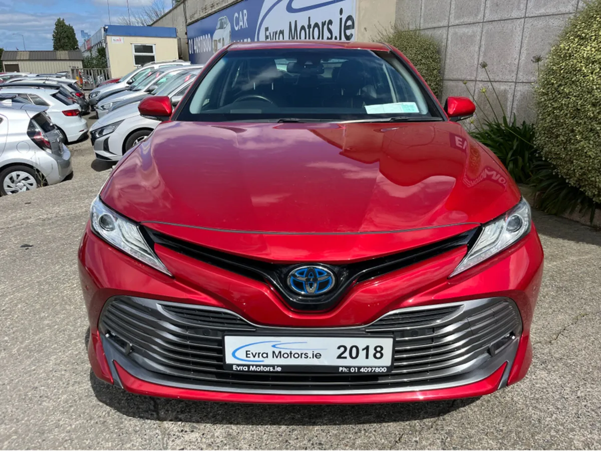 Toyota Camry G HYBRID AUTOMATIC 2.5 PETROL //MASSI - Image 3