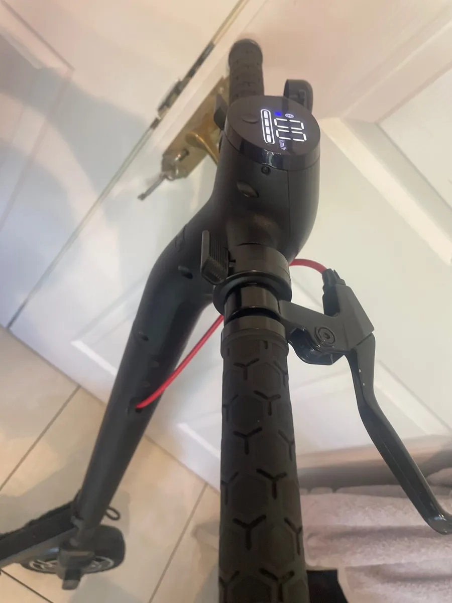 Scooter electric - Image 2