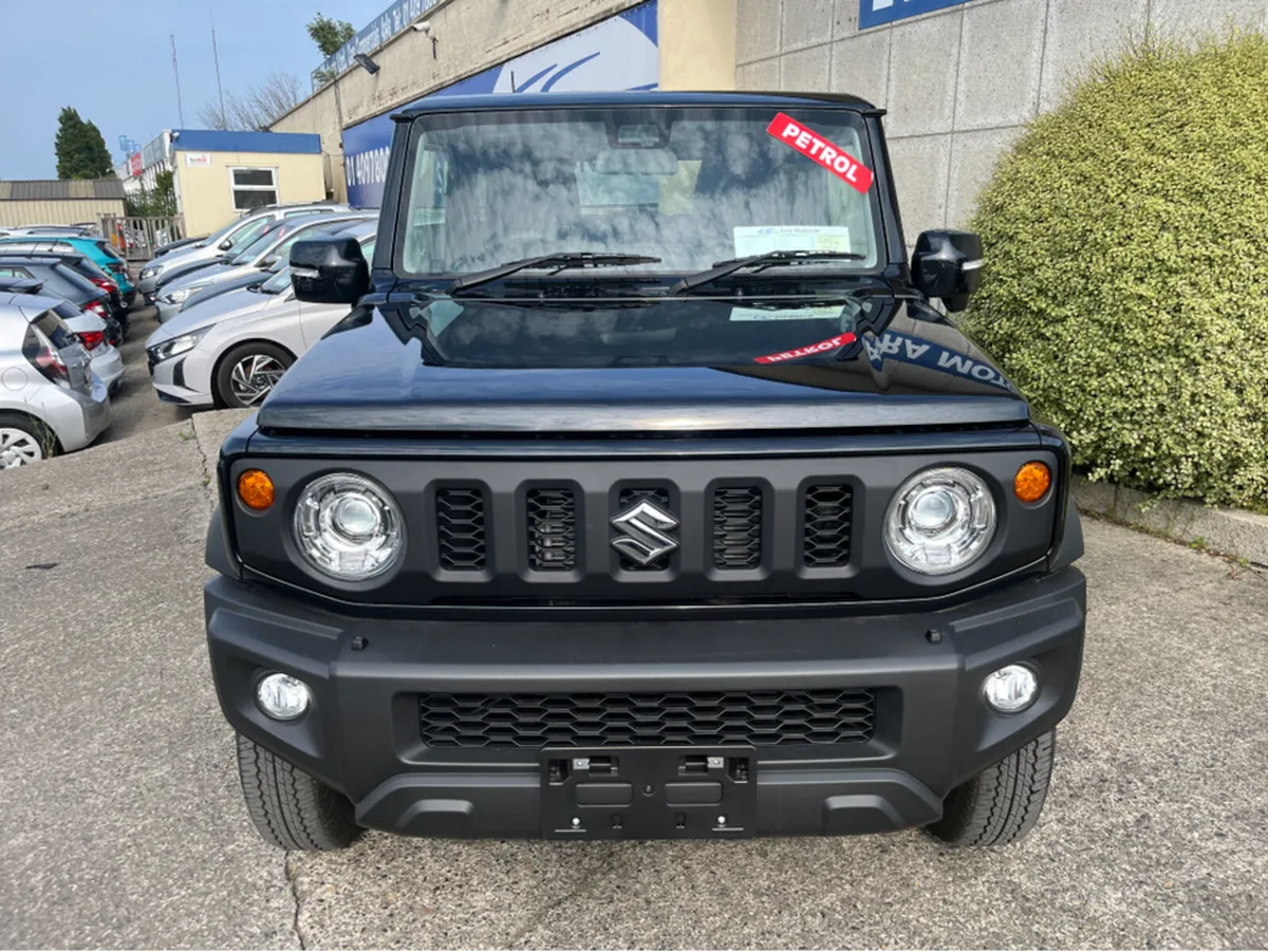 Suzuki Jimny SIERRA 4 SEAT AUTOMATIC 1.5 PETROL // - Image 3