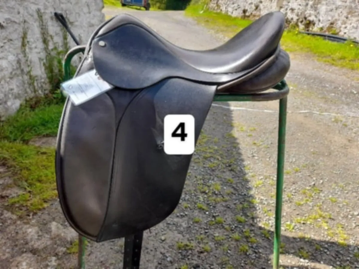 Saddles - clearance selection - Image 3