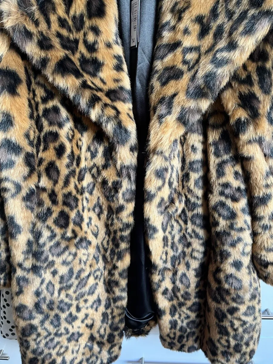 New, animal print faux fur - Image 1