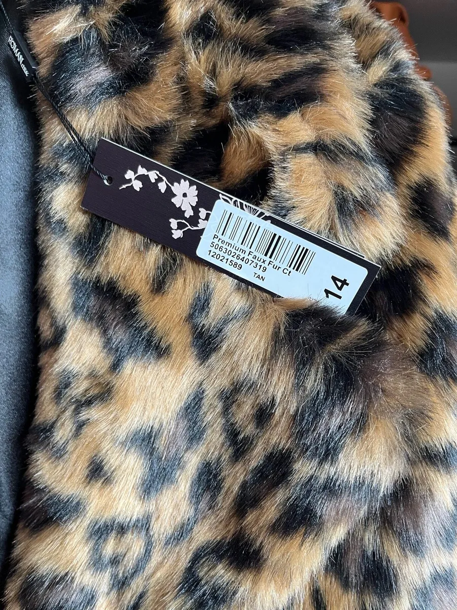 New, animal print faux fur - Image 3