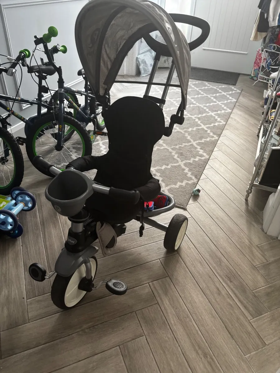 Kids trike - Image 2