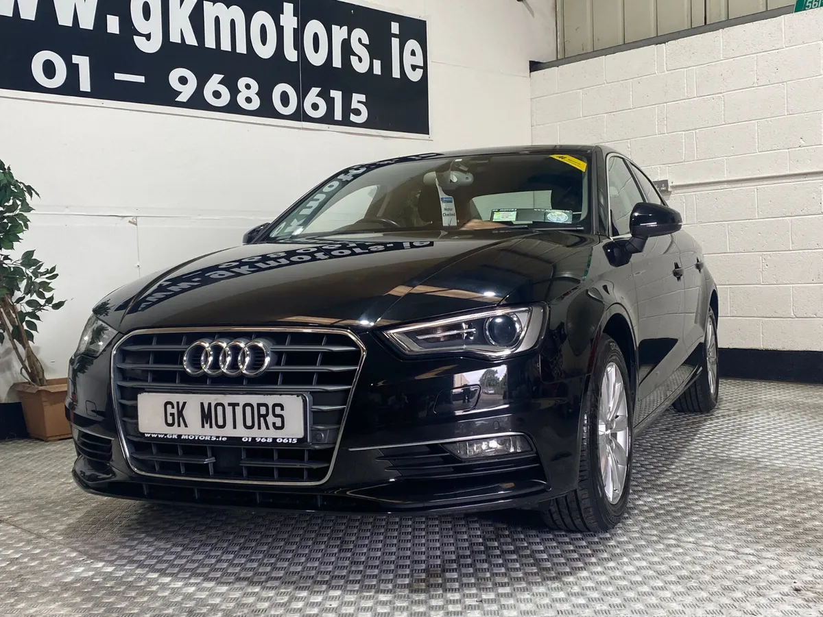 Audi A3 2015//SALOON//AUTOMATIC/// - Image 2