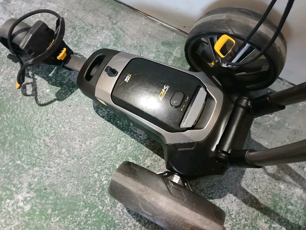 Powakaddy CT6 at Golf Concepts - Image 2