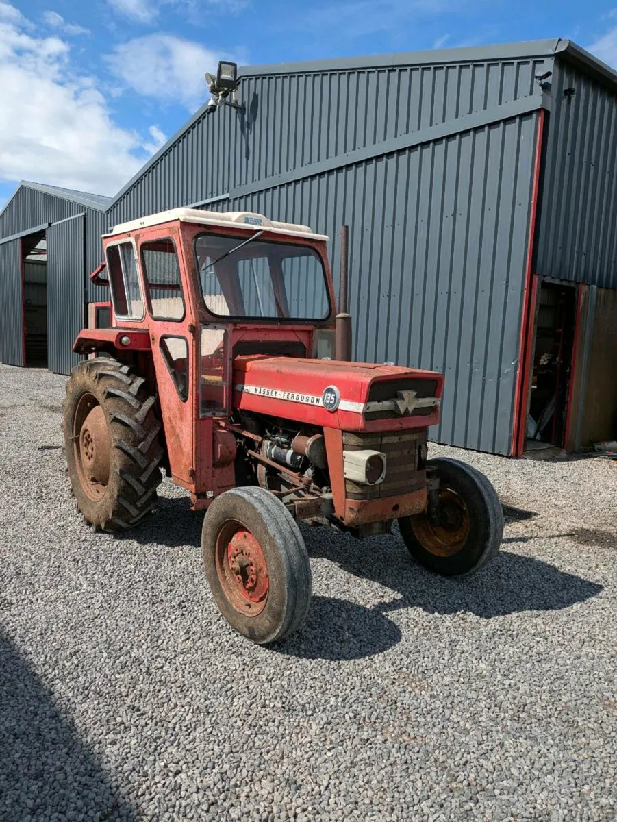 Massey Ferguson 135 - Image 1