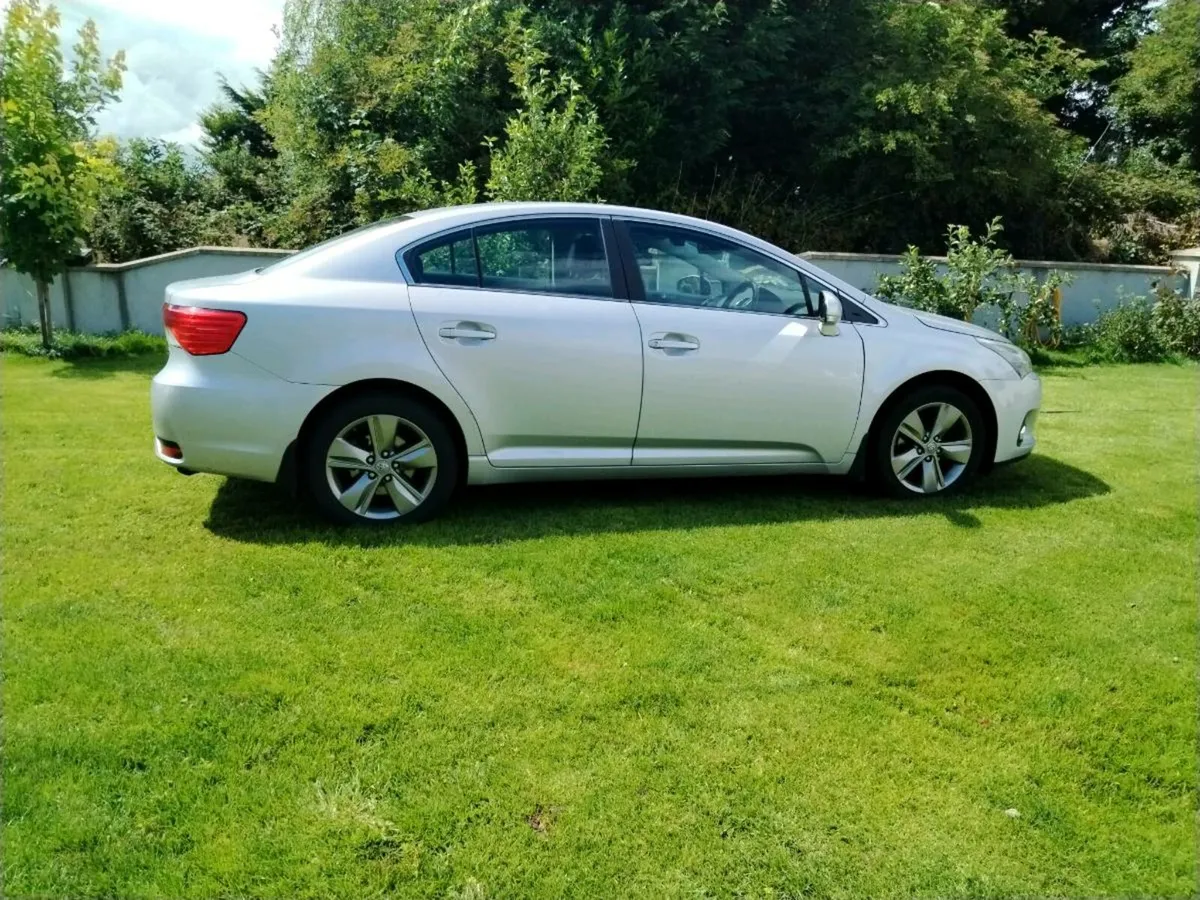 Car - Image 1