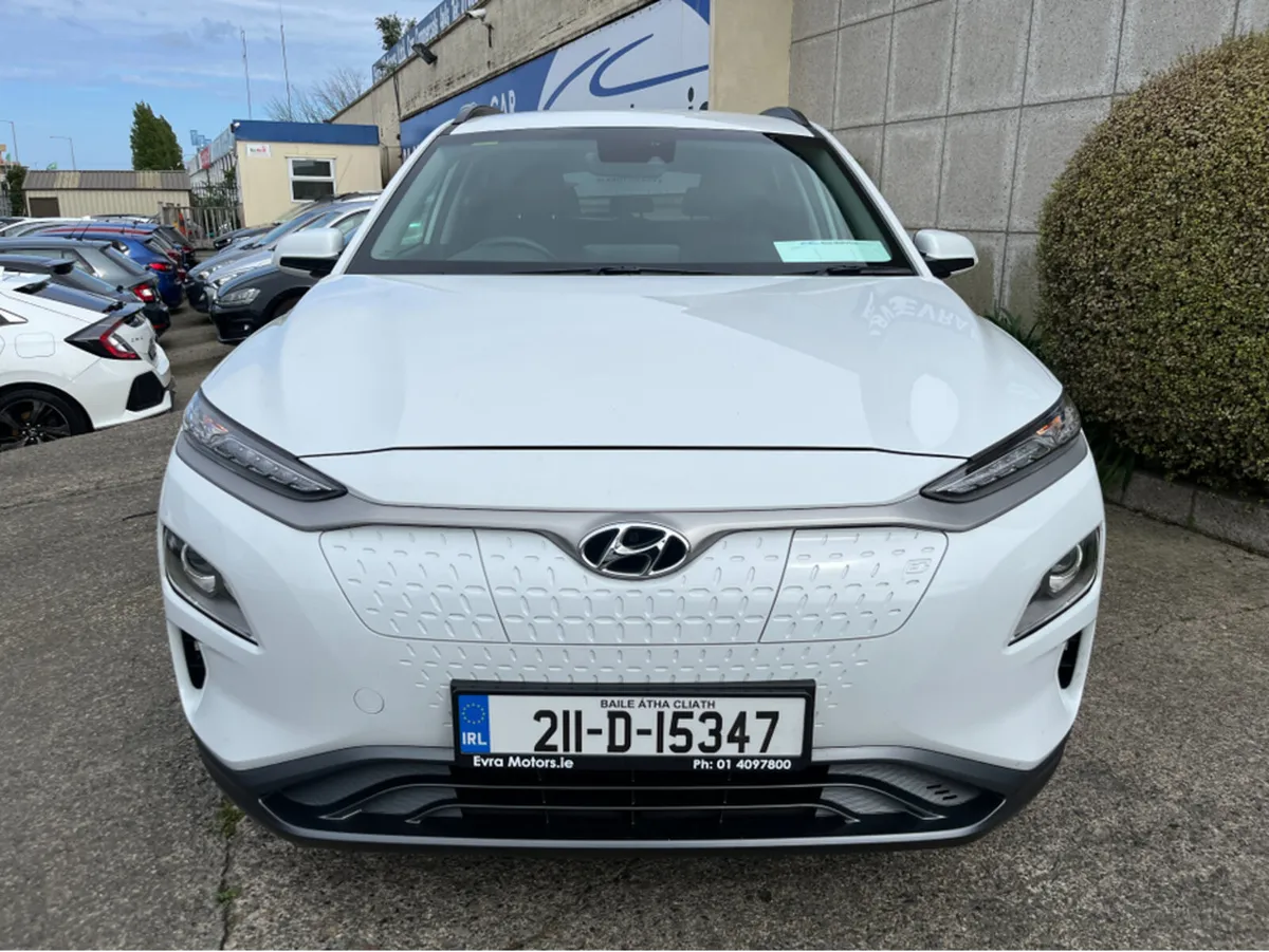 Hyundai KONA KAUAI EV PREMIUM FACELIFT 64KWH //HIG - Image 2