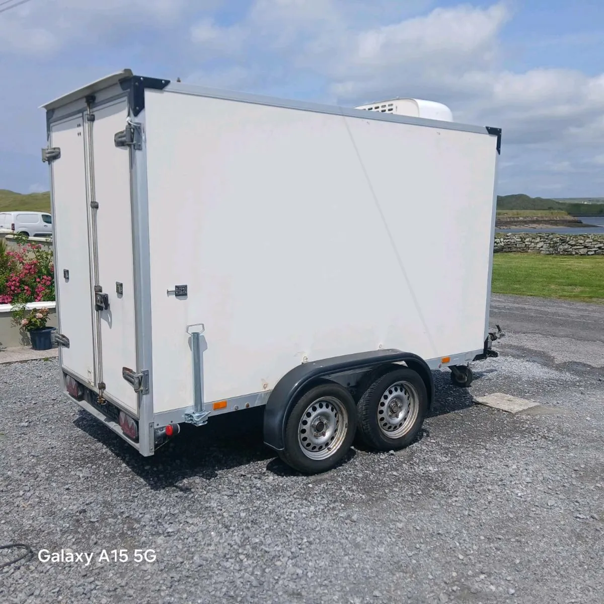 Mobile fridge trailer ideal for catering events - Image 1