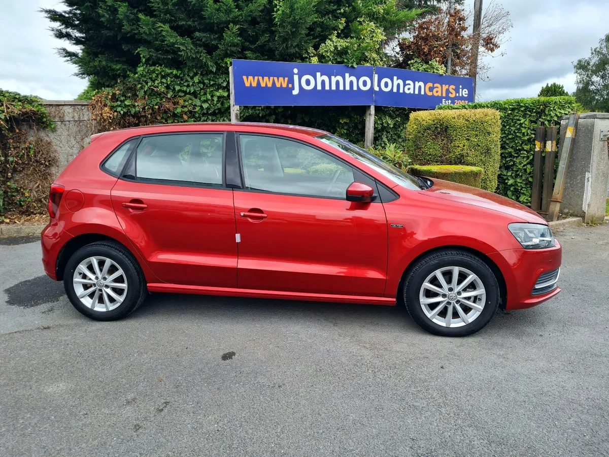 Volkswagen Polo Auto  // LOW KMS // - Image 2