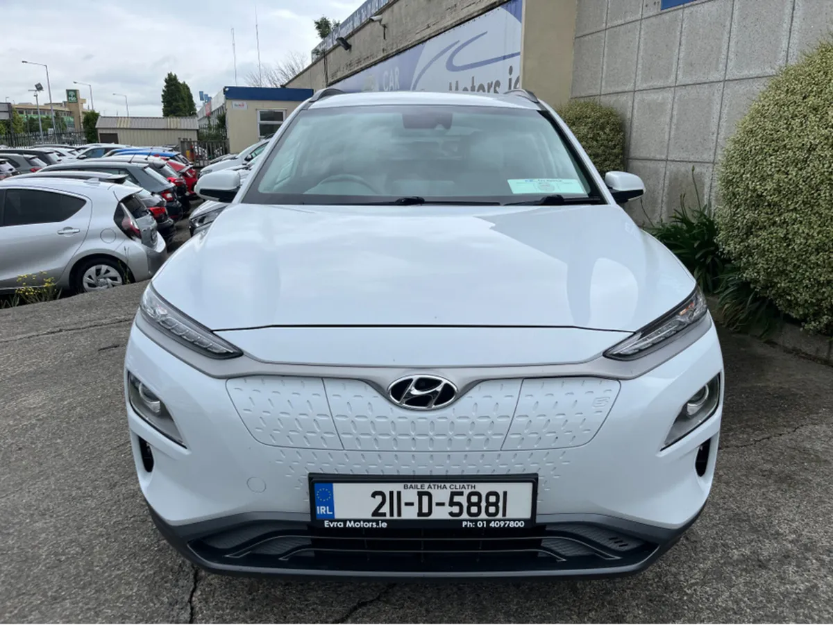Hyundai KONA KAUAI EV PREMIUM 64KWH //FACELIFT MOD - Image 2