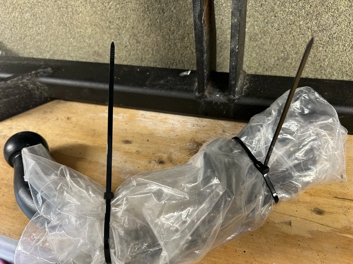 Tow-bar for Opel Insignia Estate - Image 4