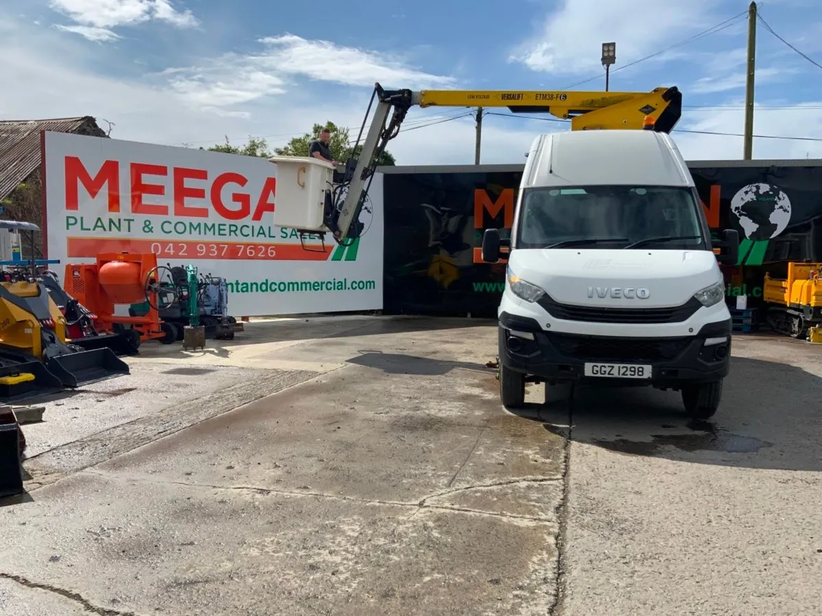 2017 IVECO DAILY CHERRY PICKER....90,000 MILES - Image 3