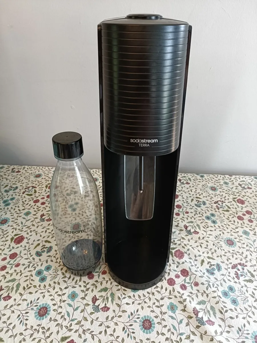 Terra Soda stream with bottle