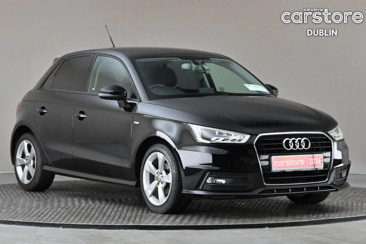 Audi A1 1.0tfsi S-tronic s-line sport Seats - Image 1