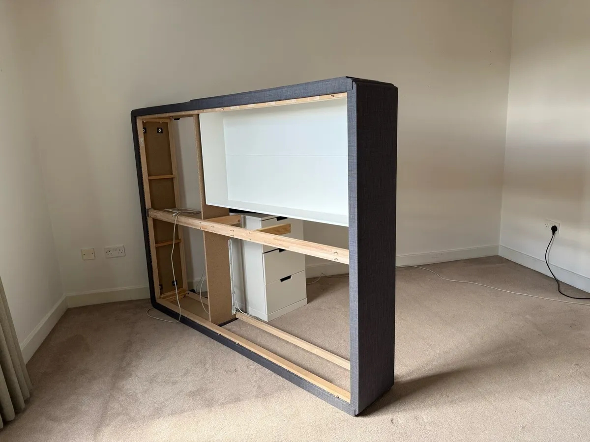 Bedroom set - Image 2