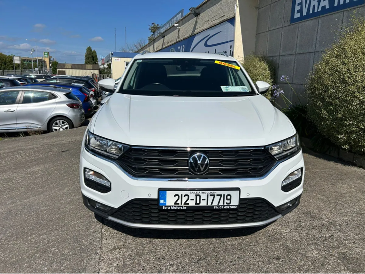 Volkswagen T-Roc 2 SEAT COMMERCIAL 2.0 TDI MANUAL - Image 2
