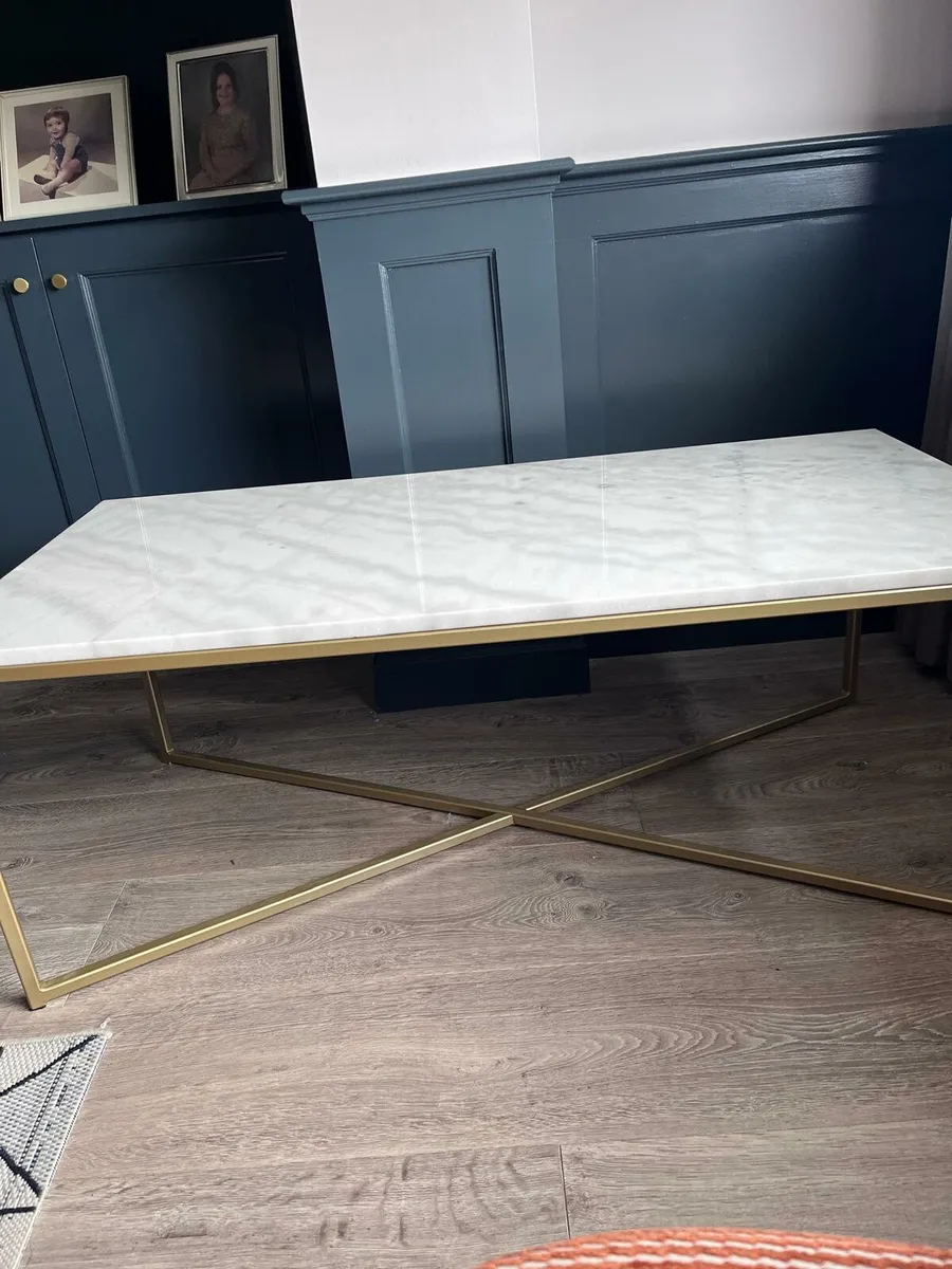 ☆Solid Marble Coffee table with gold metal frame☆ - Image 3