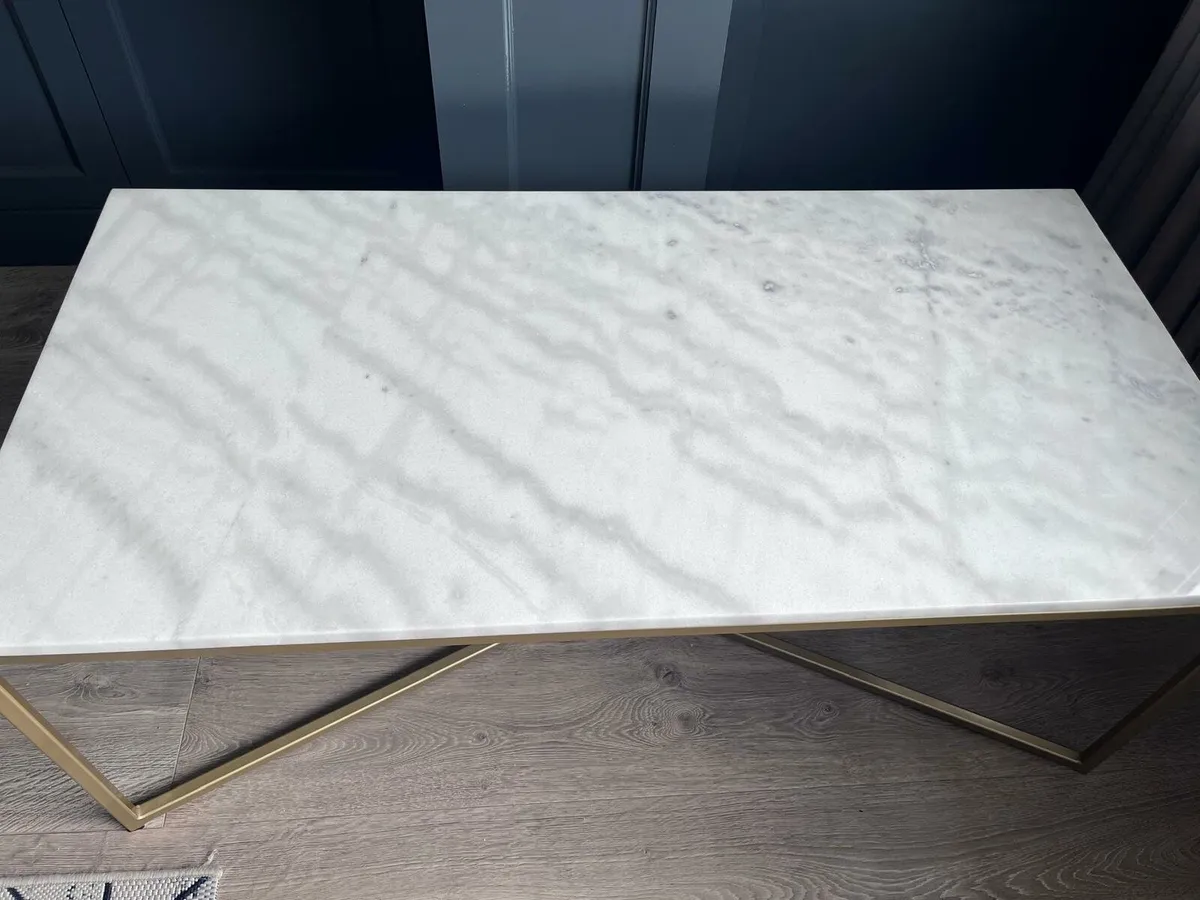 ☆Solid Marble Coffee table with gold metal frame☆ - Image 4