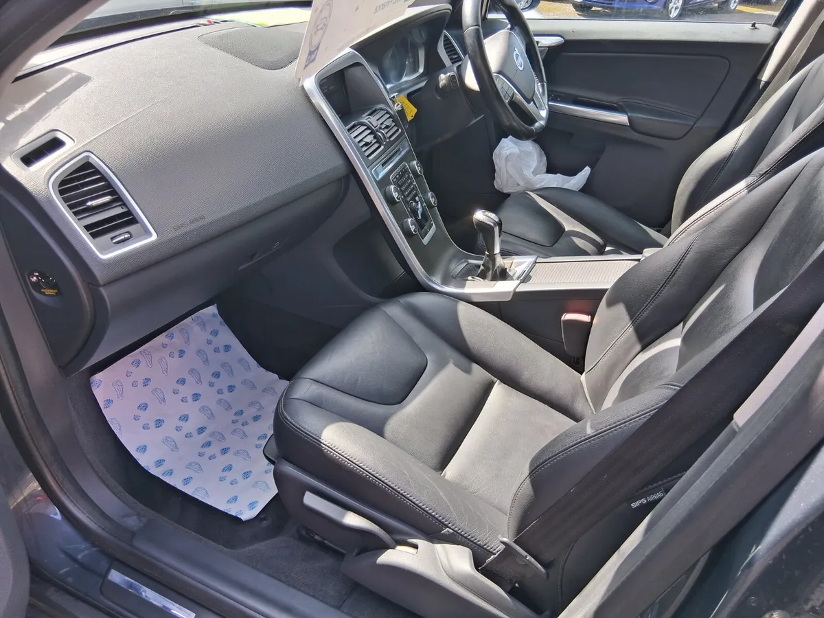 Volvo XC60 2014 - Image 3