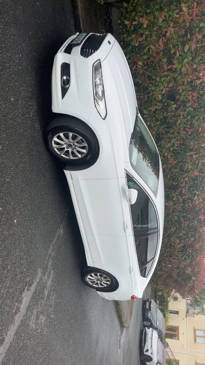Ford Mondeo - Image 1