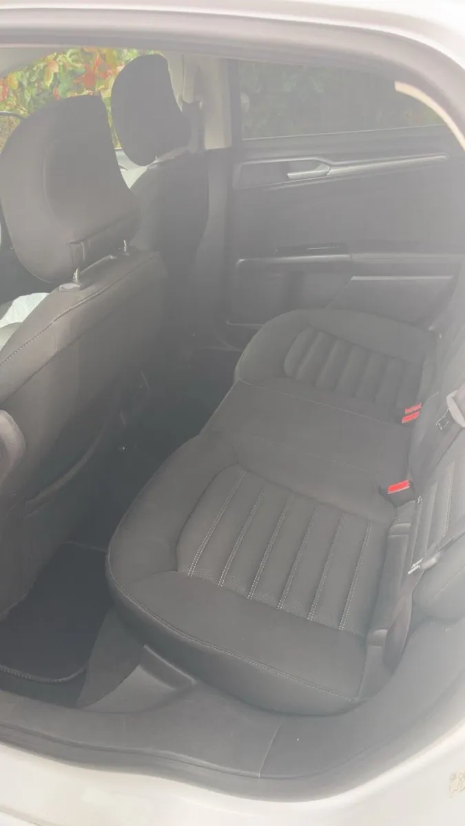 Ford Mondeo - Image 3