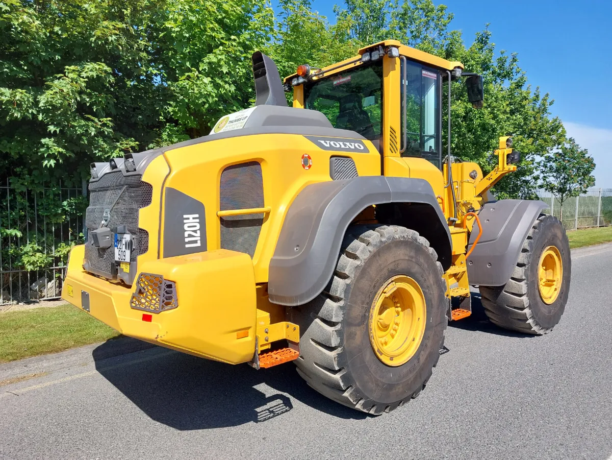 Volvo L120H - Image 4