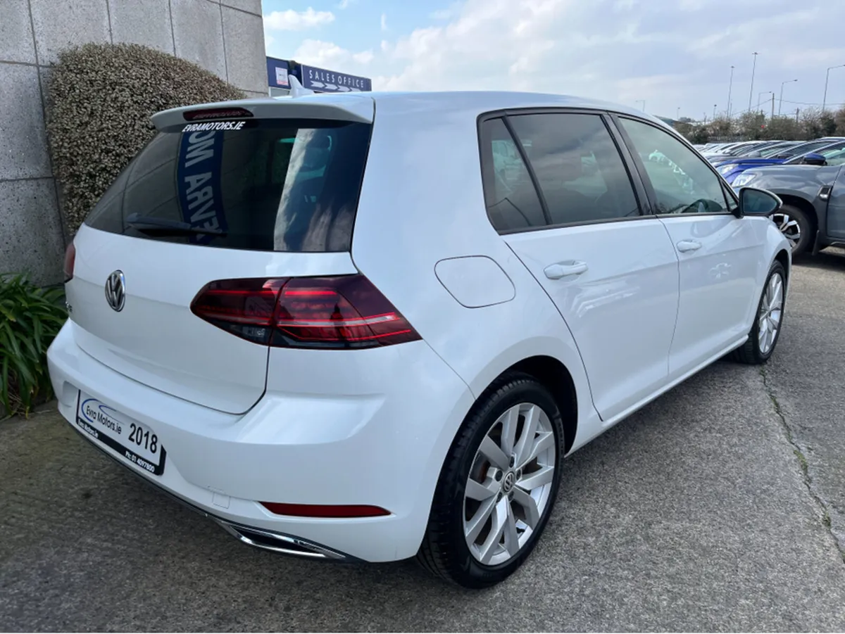 Volkswagen Golf HIGHLINE 1.4 PETROL AUTOMATIC //HI - Image 4